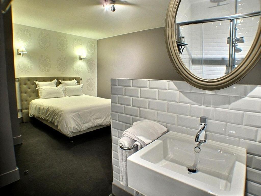 Hotel 19'Cent Le Creusot Habitación foto